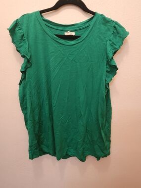 Maurices Green Ruffle Sleeve Short Sleeve Tee Size 1X